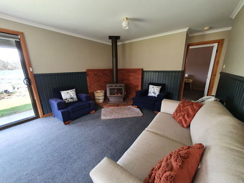 Lake Yalleena Nature Retreat - Dalby Accommodation 5