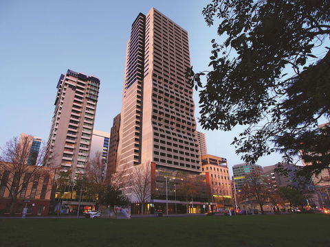 Oaks Melbourne On William Suites - Dalby Accommodation 2