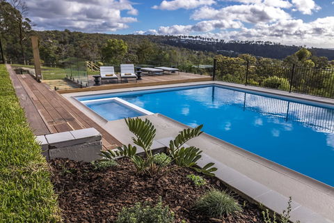 Hillcrest Merimbula - Dalby Accommodation 5