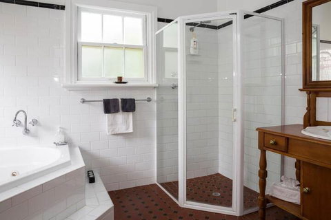 Clare Valley Heritage Retreat - Dalby Accommodation 7