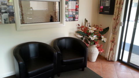 Armidale Pines Motel - Dalby Accommodation 2