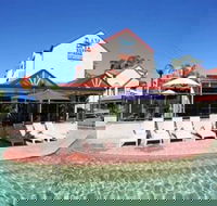 Nelson Bay Breeze Holiday Apartments - Dalby Accommodation