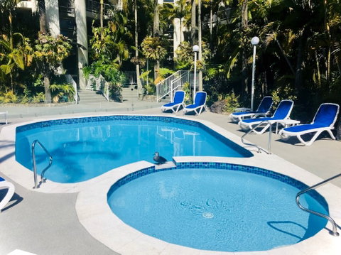 Copacabana Holiday Apartments - Dalby Accommodation 3