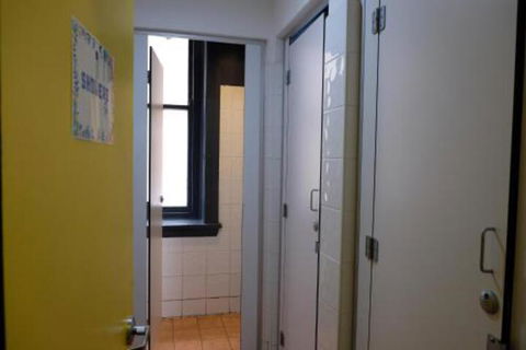 The Downing Hostel - Dalby Accommodation 6