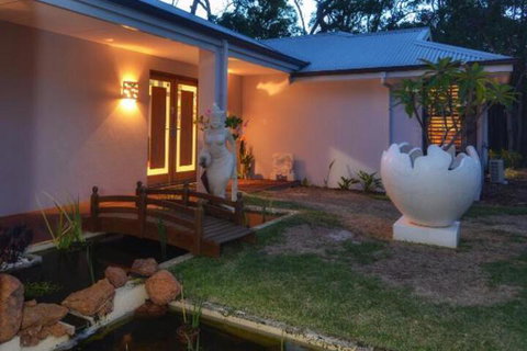 Seclusions Of Yallingup - Dalby Accommodation 1