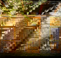 de Russie Boutique Hotel Orange - Dalby Accommodation