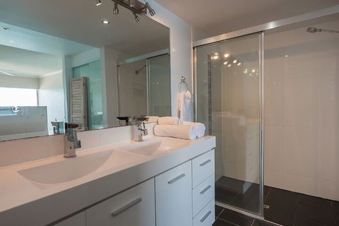 Pacific Plaza Apartments - Dalby Accommodation 6
