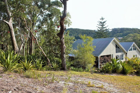 Nelson Bay Bed & Breakfast - Dalby Accommodation 4