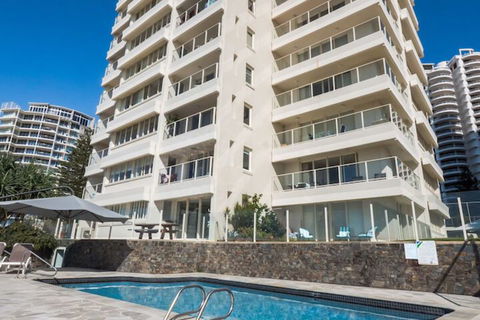 Viscount On The Beach - Dalby Accommodation 5