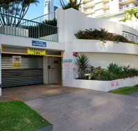 Raffles Royale - Dalby Accommodation