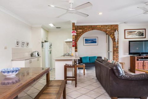 Atlantis - Dalby Accommodation 6