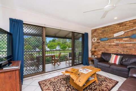 Atlantis - Dalby Accommodation 1