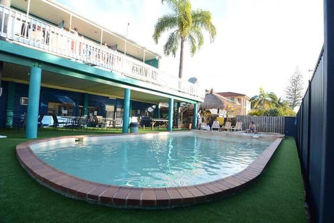 Backpackers In Paradise Resort - Dalby Accommodation 4
