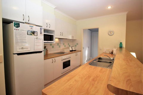POINT BREAK WEEKLY ONLY - Dalby Accommodation 1