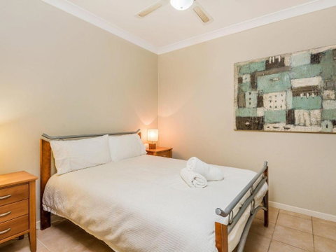Angourie Blue 7 Stroll To Surfing Beaches. - Dalby Accommodation 1