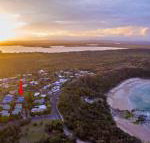 Angourie Blue 7 stroll to surfing beaches. - Dalby Accommodation