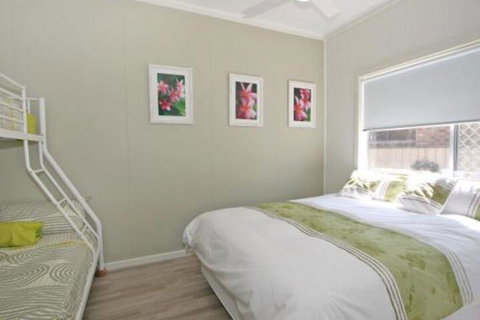 Yamba Daze Sunrise Pet Friendly - Dalby Accommodation 7