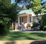 Colins Garden - Dalby Accommodation