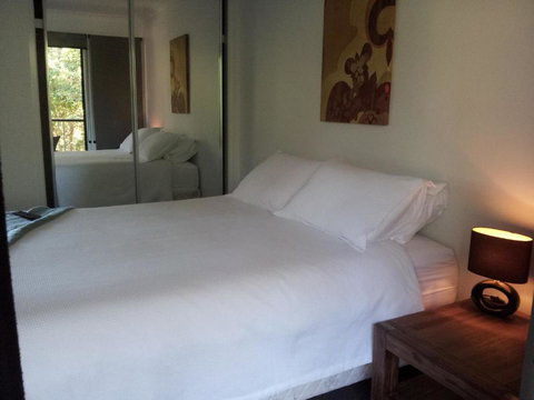 Our Byron House - Dalby Accommodation 2