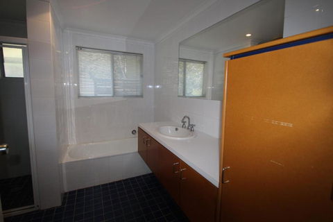 SEAMIST - Dalby Accommodation 2