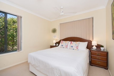 32 Beachside Way - Dalby Accommodation 5