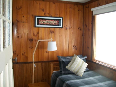 Eagles Nest Ocean Lookout - Dalby Accommodation 3