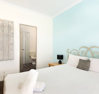 Six River - Dalby Accommodation