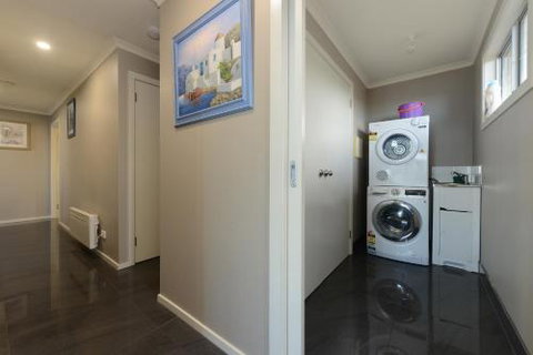 Jacks Nest - Dalby Accommodation 1