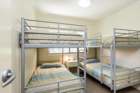 At Melaleuca 3 - Dalby Accommodation 4
