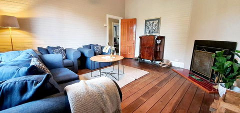 Galway - Dalby Accommodation 3