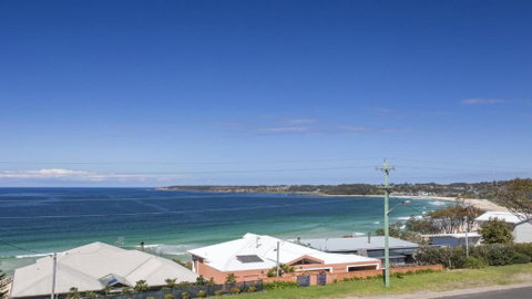 143 Mitchell Pde Magnificent Outlook - Dalby Accommodation 1