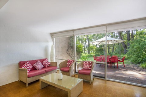 6 / 1 Riversdale Ave Mollymook Exclusive - Dalby Accommodation 2