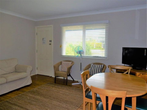2 / 9 Donlan Rd Delightful Donlan - Dalby Accommodation 6