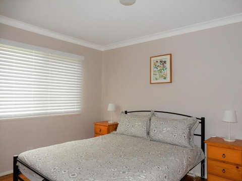 2 / 9 Donlan Rd Delightful Donlan - Dalby Accommodation 3