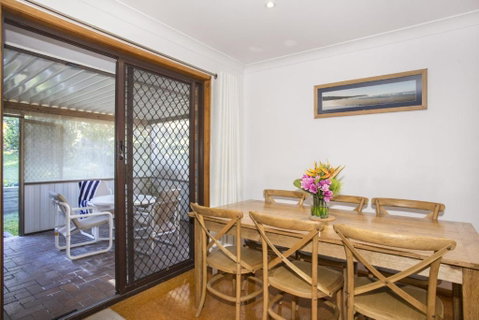 Relaxed Homely Retreat 57 Carroll Ave - Dalby Accommodation 1