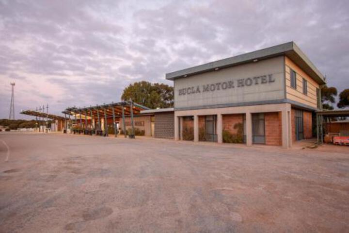 Eucla WA Dalby Accommodation
