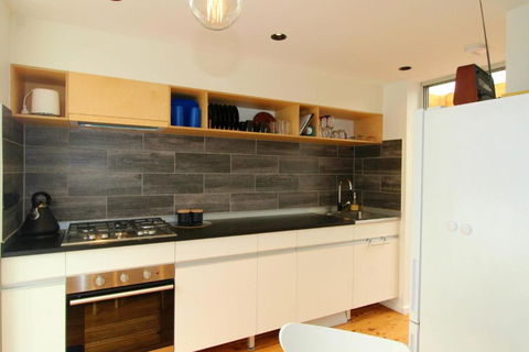 Pacific Terraces 1 38 Pacific Street - Dalby Accommodation 2