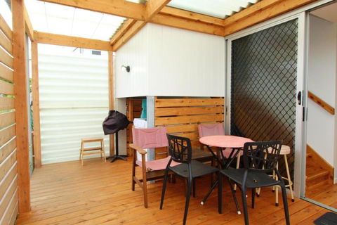 Pacific Terraces 1 38 Pacific Street - Dalby Accommodation 4