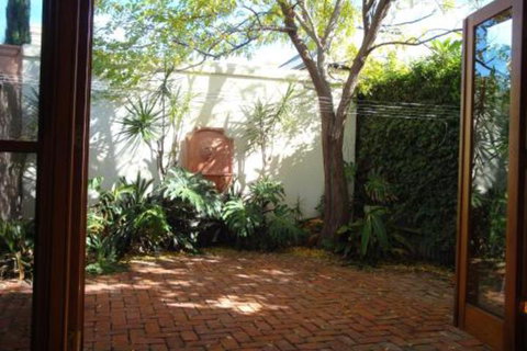 Salty Eyre Glenelg - Dalby Accommodation 2