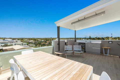 Dreamtime Villas Kingscliff Lane - Dalby Accommodation 5