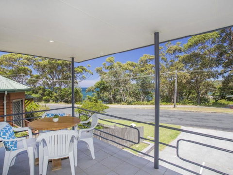 17A Crescent St. ULLADULLA - Dalby Accommodation 2