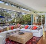 ARGYLL MOLLYMOOK Absolute Waterfront - Dalby Accommodation