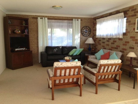 Seascape At Mollymook - Dalby Accommodation 3