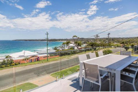 Salt & Light Mollymook - Dalby Accommodation 0