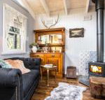 Juniper  Rye cottage for two - Dalby Accommodation