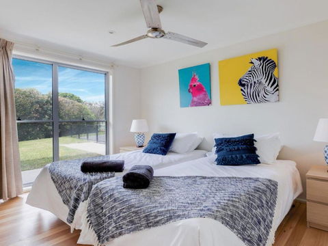 Aloha Direct Beach Access From Property - Dalby Accommodation 5