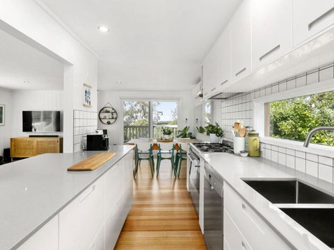 PERIWINKLE MOUNT MARTHA - Dalby Accommodation 6