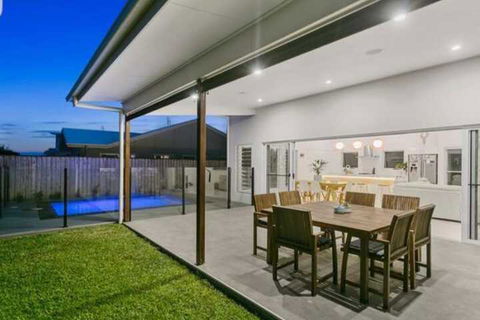 THE BEACH OASIS At 360 - Dalby Accommodation 5