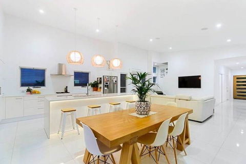 THE BEACH OASIS At 360 - Dalby Accommodation 3