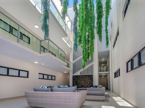 Superior Luxury Apartment In The City - Dalby Accommodation 6